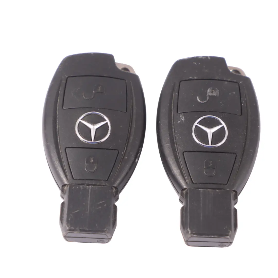 OM651.950 Kit centralina motore 2 chiavi per Mercedes Vito W447 114 CDI con numero di parte A6519002803 Mercedes Vito W447 114 CDI OM651.950 Kit centralina motore 2 chiavi - SKU A6519002803-3 - Numero di parte A6519002803