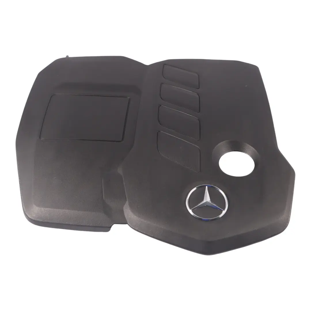 Garniture Panneau Supérieur Capot Moteur Diesel pour Mercedes C167 W205 W213 C257 à propos du numéro de pièce A6540107600 Mercedes C167 W205 W213 C257 Garniture Panneau Supérieur Capot Moteur Diesel - SKU A6540107600 - Numéro de pièce A6540107600