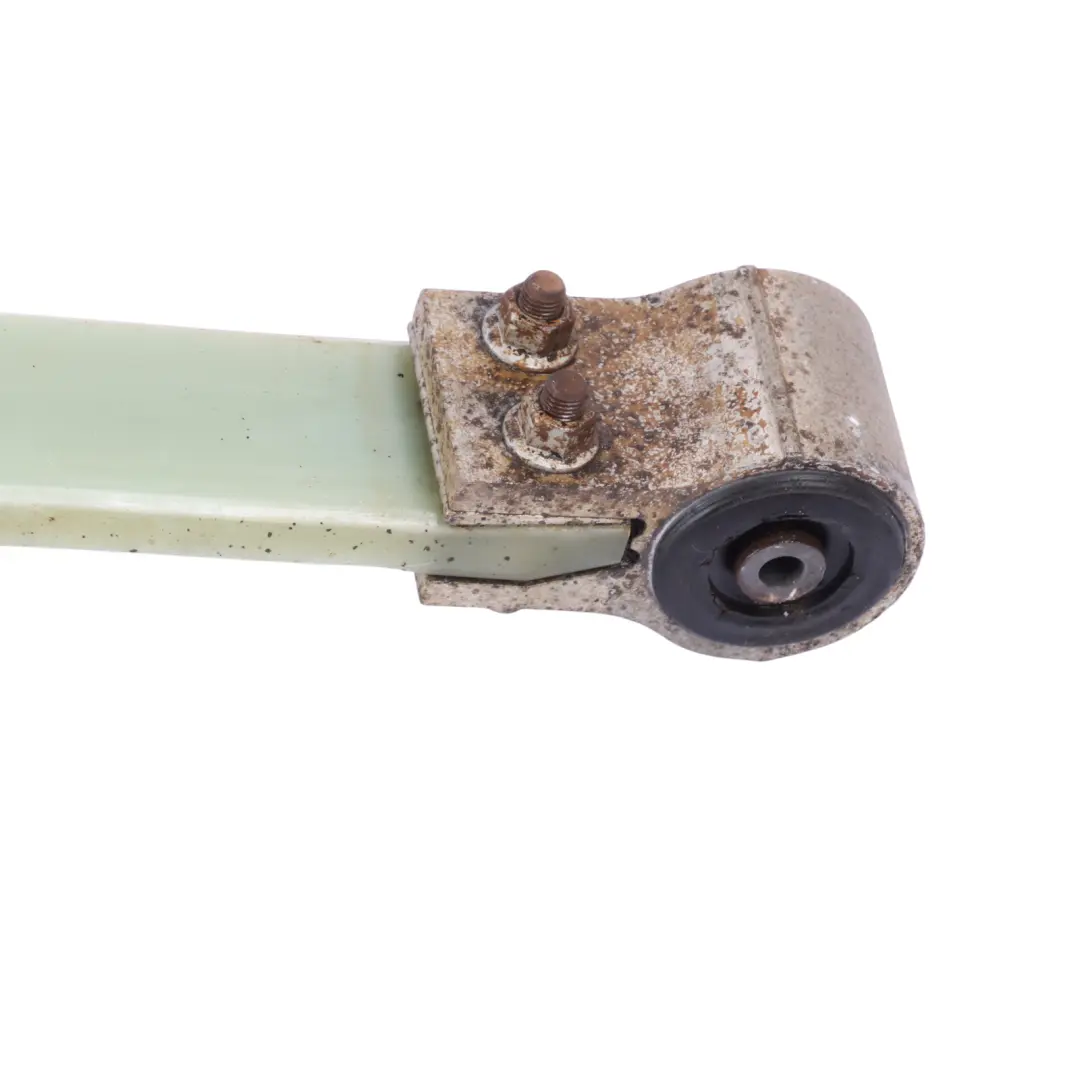 Support Ressort Lames Suspension Essieu Arrière pour Mercedes W906 à propos du numéro de pièce A9063200000 Mercedes W906 Support Ressort Lames Suspension Essieu Arrière - SKU A9063200000 - Numéro de pièce A9063200000