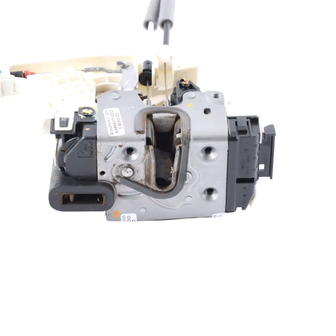 Door Lock Rear Right O/S Mechanism to Mercedes Sprinter W906 with Part number A9067302935 Mercedes Sprinter W906 Door Lock Rear Right O/S Mechanism - SKU A9067302935 - Part number A9067302935