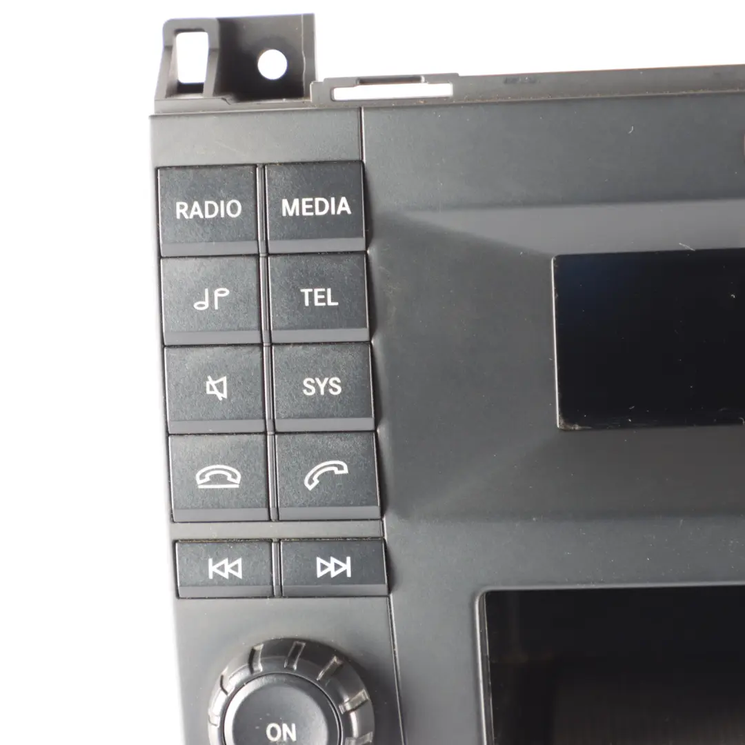 Radio Multimedia Head Unit Player Audio to Mercedes Sprinter W906 with Part number A9069004401 Mercedes Sprinter W906 Radio Multimedia Head Unit Player Audio - SKU A9069004401 - Part number A9069004401
