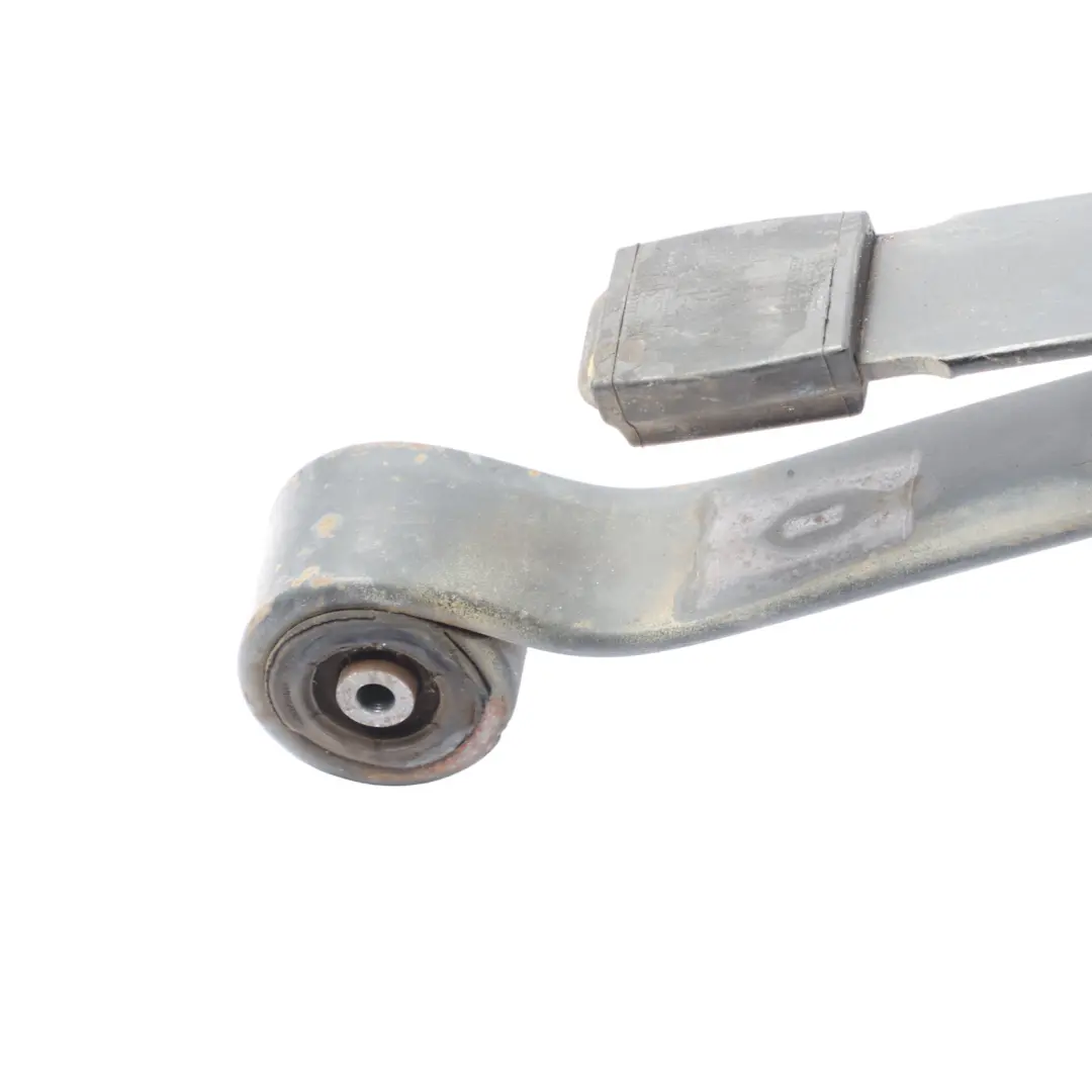 Mercedes W907 Suspensión Trasera Leaf Spring Doble Soporte Eje Rod Mount - SKU A9073200200 - Número de pieza A9073200200