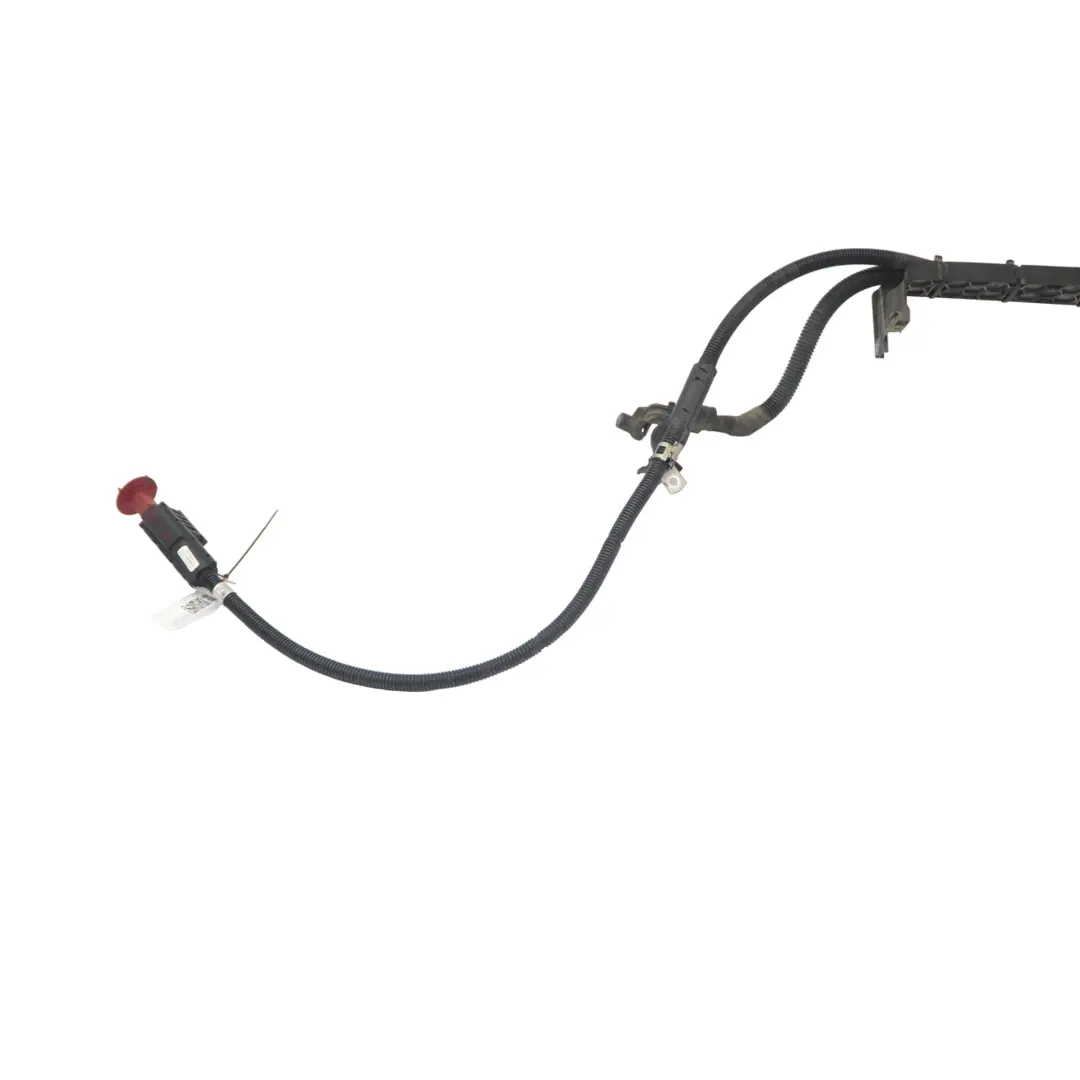 Mercedes W907 Câblage du démarreur Batterie Alternateur Câble A9075401305 - SKU A9075402087 - Numéro de pièce A9075402087