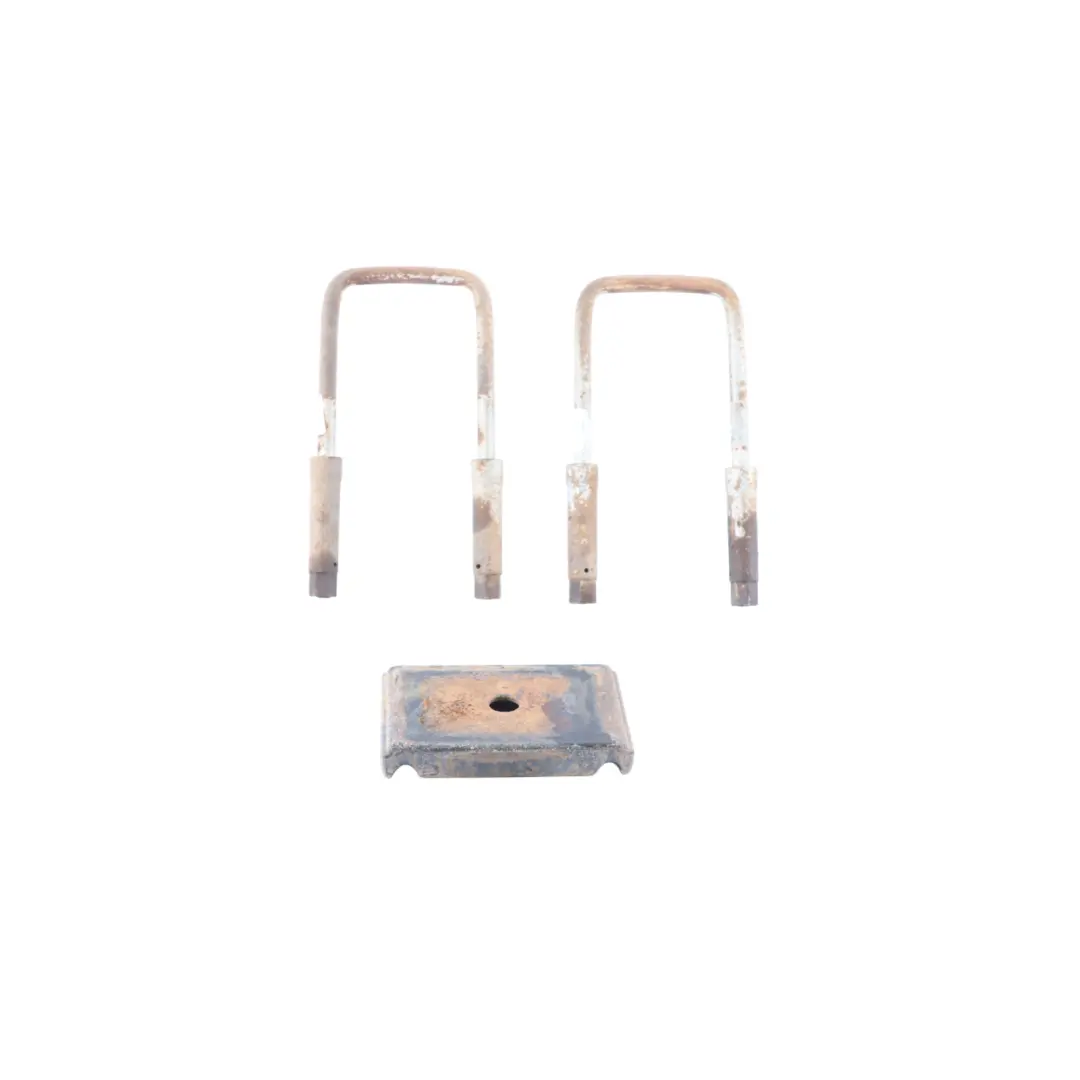 Mercedes Sprinter W906 Set Abrazadera U Ballesta Eje Trasero - SKU A9103250547-1 - Número de pieza A9103250547