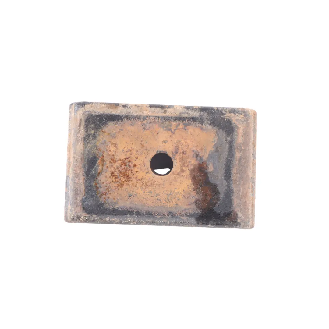 Set Abrazadera U Ballesta Eje Trasero para Mercedes Sprinter W906 con número de pieza A9103250547 Mercedes Sprinter W906 Set Abrazadera U Ballesta Eje Trasero - SKU A9103250547-1 - Número de pieza A9103250547