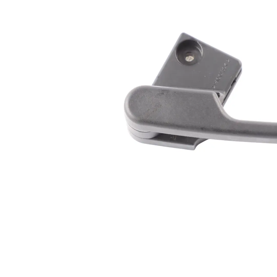 W907 W910 Poignée De Déverrouillage Du Capot pour Mercedes à propos du numéro de pièce A9108871600 Mercedes W907 W910 Poignée De Déverrouillage Du Capot - SKU A9108871600 - Numéro de pièce A9108871600