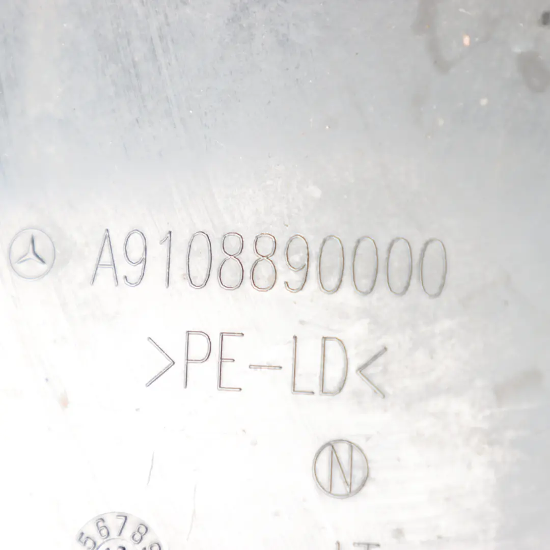 Mercedes Sprinter W907 W910 Garde Boue Avant Gauche Côté Conducteur - SKU A9108890000 - Numéro de pièce A9108890000