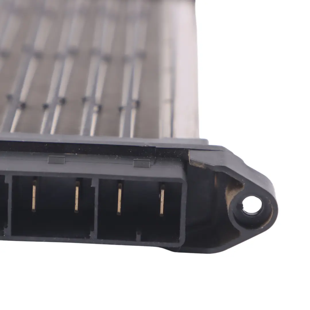 Auxiliary Heating Unit Heater Matrix to Audi A4 B6 B7 A6 C5 with Part number 4B2819011 Audi A4 B6 B7 A6 C5 Auxiliary Heating Unit Heater Matrix - SKU RHD-4B2819011 - Part number 4B2819011