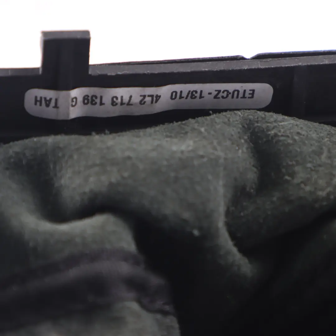 Knob Stick Automatic Selector Knob Leather 4L2713139G to Audi Q7 4L Gear Shifter with Part number 4F2713139G Audi Q7 4L Gear Shifter Knob Stick Automatic Selector Knob Leather 4L2713139G - SKU RHD-4L2713139G - Part number 4F2713139G