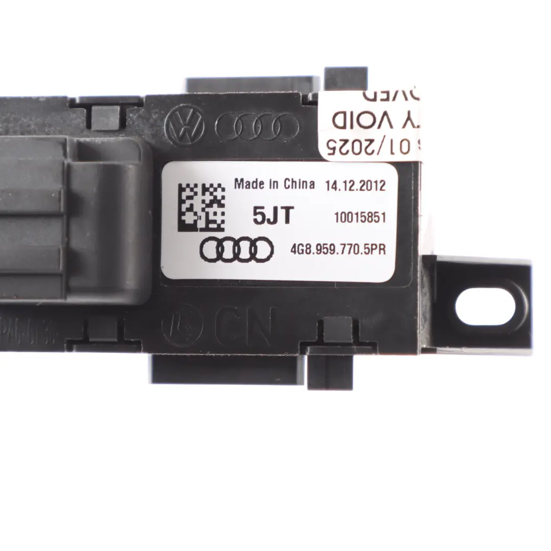 4G8 Door Card Seat Memory Switch Button Front Right O/S to Audi A7 RS7 with Part number 4G8959770 Audi A7 RS7 4G8 Door Card Seat Memory Switch Button Front Right O/S - SKU RHD-4G8959770 - Part number 4G8959770