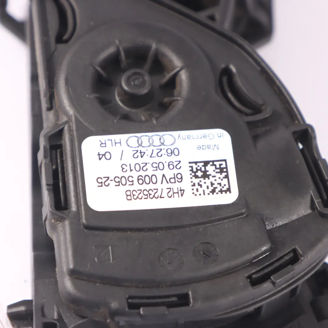 Throttle Pedal Accelerator Gas Pedal Assembly to Audi A8 4H with Part number 4H2723523B Audi A8 4H Throttle Pedal Accelerator Gas Pedal Assembly - SKU RHD-4H2723523B - Part number 4H2723523B