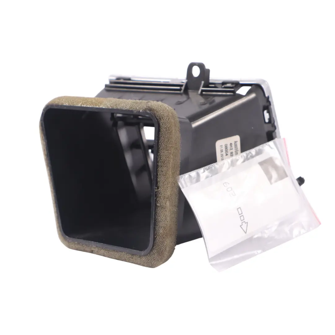 Vent Grille Dashboard Dash Duct Panel Centre Right O/S to Audi A8 4H Air with Part number 4H2820952 Audi A8 4H Air Vent Grille Dashboard Dash Duct Panel Centre Right O/S - SKU RHD-4H2820952 - Part number 4H2820952