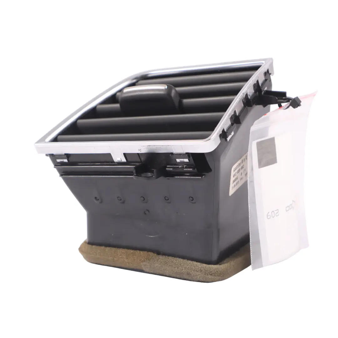 Vent Grille Dashboard Dash Duct Panel Centre Right O/S to Audi A8 4H Air with Part number 4H2820952 Audi A8 4H Air Vent Grille Dashboard Dash Duct Panel Centre Right O/S - SKU RHD-4H2820952 - Part number 4H2820952