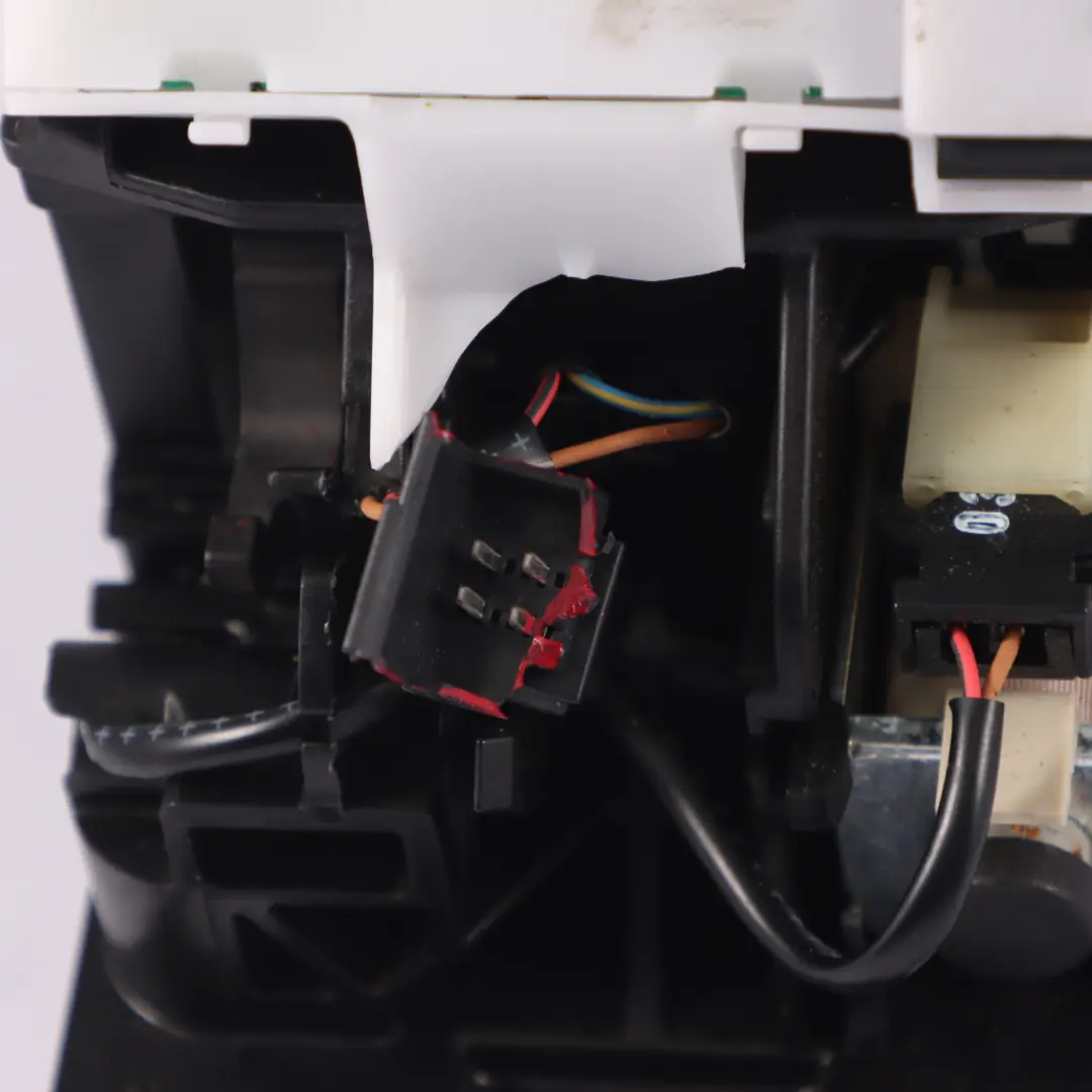 Audi Q7 4L Gear Selector Gearshift Mechanism Automatic Gearbox - SKU RHD-4L2713105B - Part number 4L2713105B