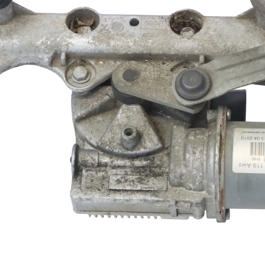 Windscreen Front Wiper Linkage Mechanism Motor to Audi Q7 4L with Part number 4L2955023F Audi Q7 4L Windscreen Front Wiper Linkage Mechanism Motor - SKU RHD-4L2955023F - Part number 4L2955023F