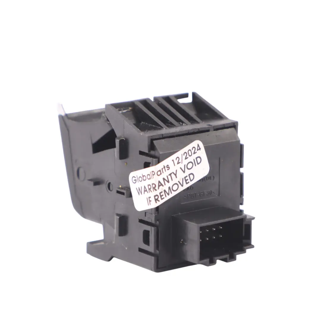 Switch Parking Electric Brake Handbrake Button to Audi A4 B9 with Part number 4M2927225A Audi A4 B9 Switch Parking Electric Brake Handbrake Button - SKU RHD-4M2927225A - Part number 4M2927225A