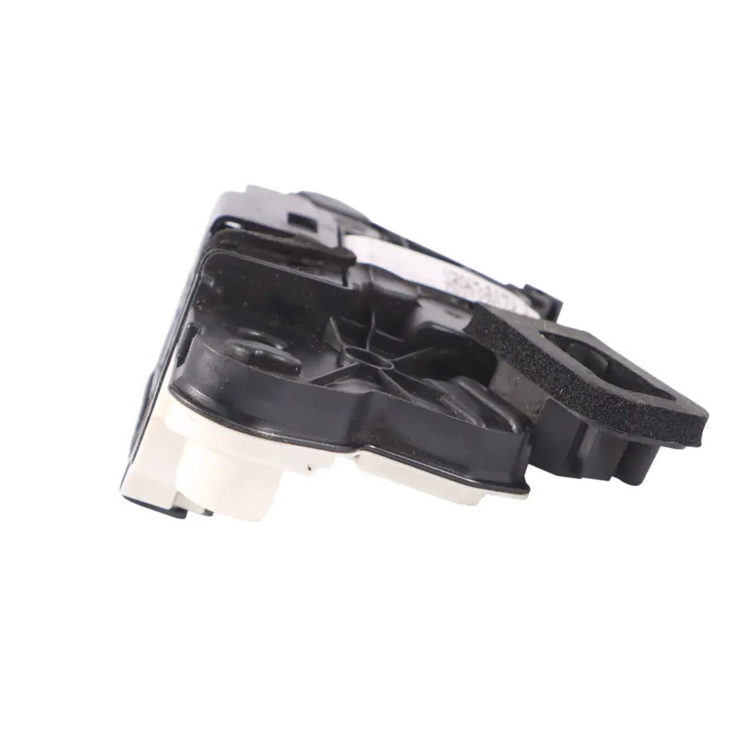 Door Lock Latch Front Right O/S to Skoda Octavia 5E Volkswagen Passat B8 with Part number 5E2837016 Skoda Octavia 5E Volkswagen Passat B8 Door Lock Latch Front Right O/S - SKU RHD-5E2837016 - Part number 5E2837016