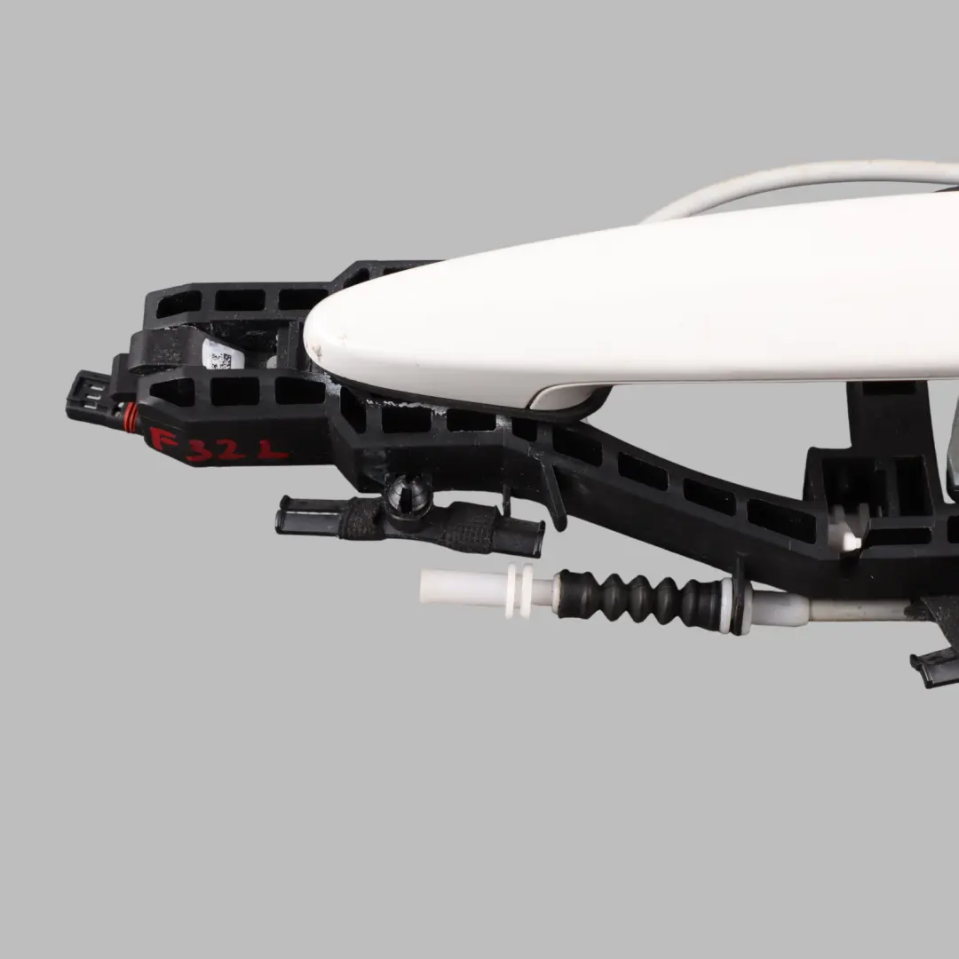 Grab Handle BMW F32 Front Left N/S Comfort Access Alpinweiss Alpine White - 300 to with Part number 7326917 Grab Handle BMW F32 Front Left N/S Comfort Access Alpinweiss Alpine White - 300 - SKU RHD-7326917-AW - Part number 7326917