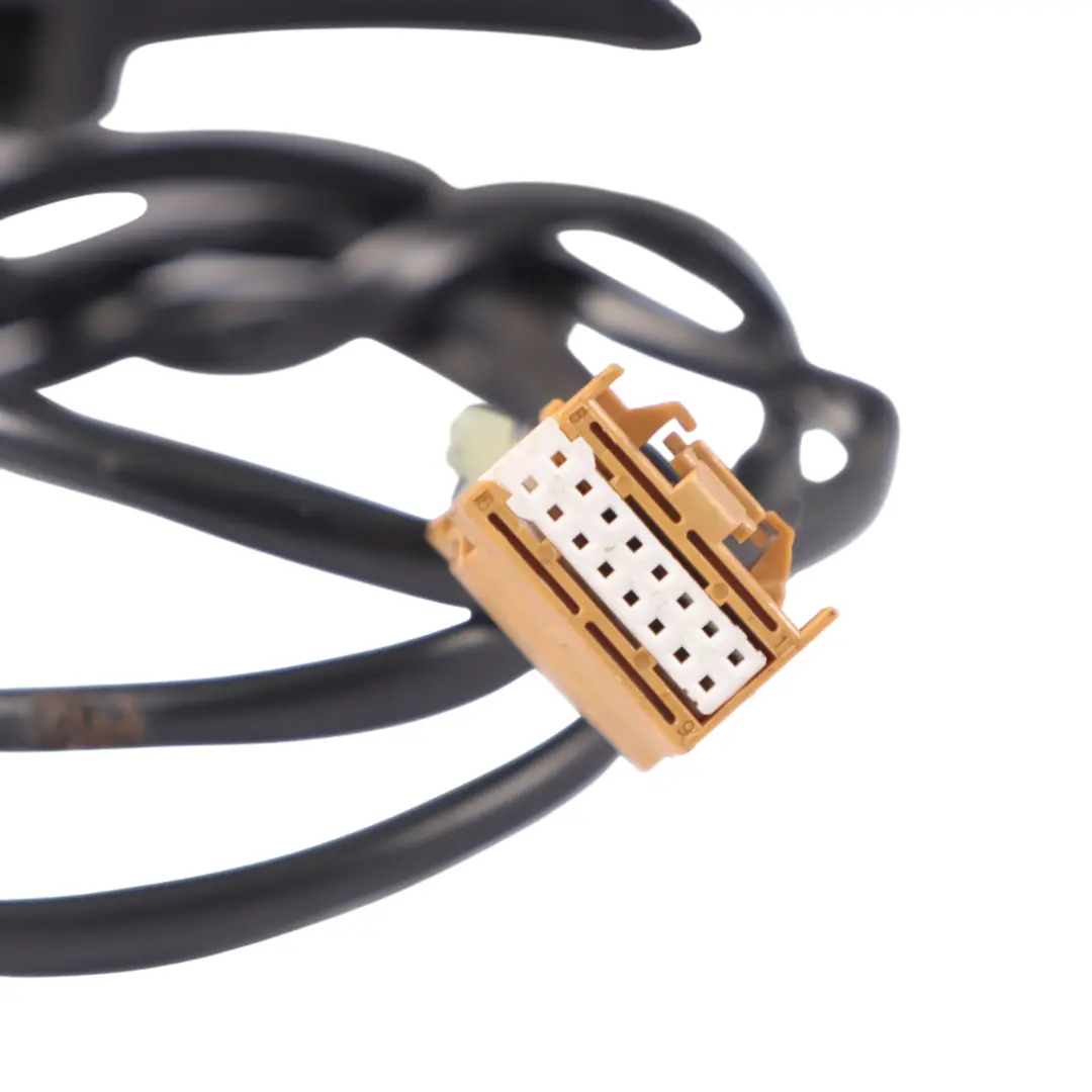 Door Wing Mirror Right O/S Outside Light Silver Metallic - LY7W to Audi A4 B7 with Part number 8E2858532AA Audi A4 B7 Door Wing Mirror Right O/S Outside Light Silver Metallic - LY7W - SKU RHD-8E2858532AA-LS - Part number 8E2858532AA