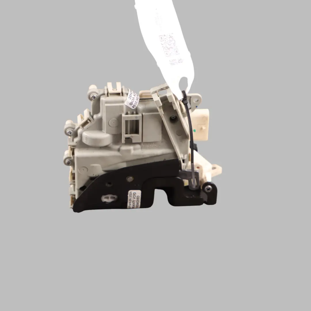 Door Lock Audi A4 B8 A5 8T TT 8J Front Actuator Mechanism Left N/S to with Part number 8J2837015C Door Lock Audi A4 B8 A5 8T TT 8J Front Actuator Mechanism Left N/S - SKU RHD-8J2837015C-1 - Part number 8J2837015C