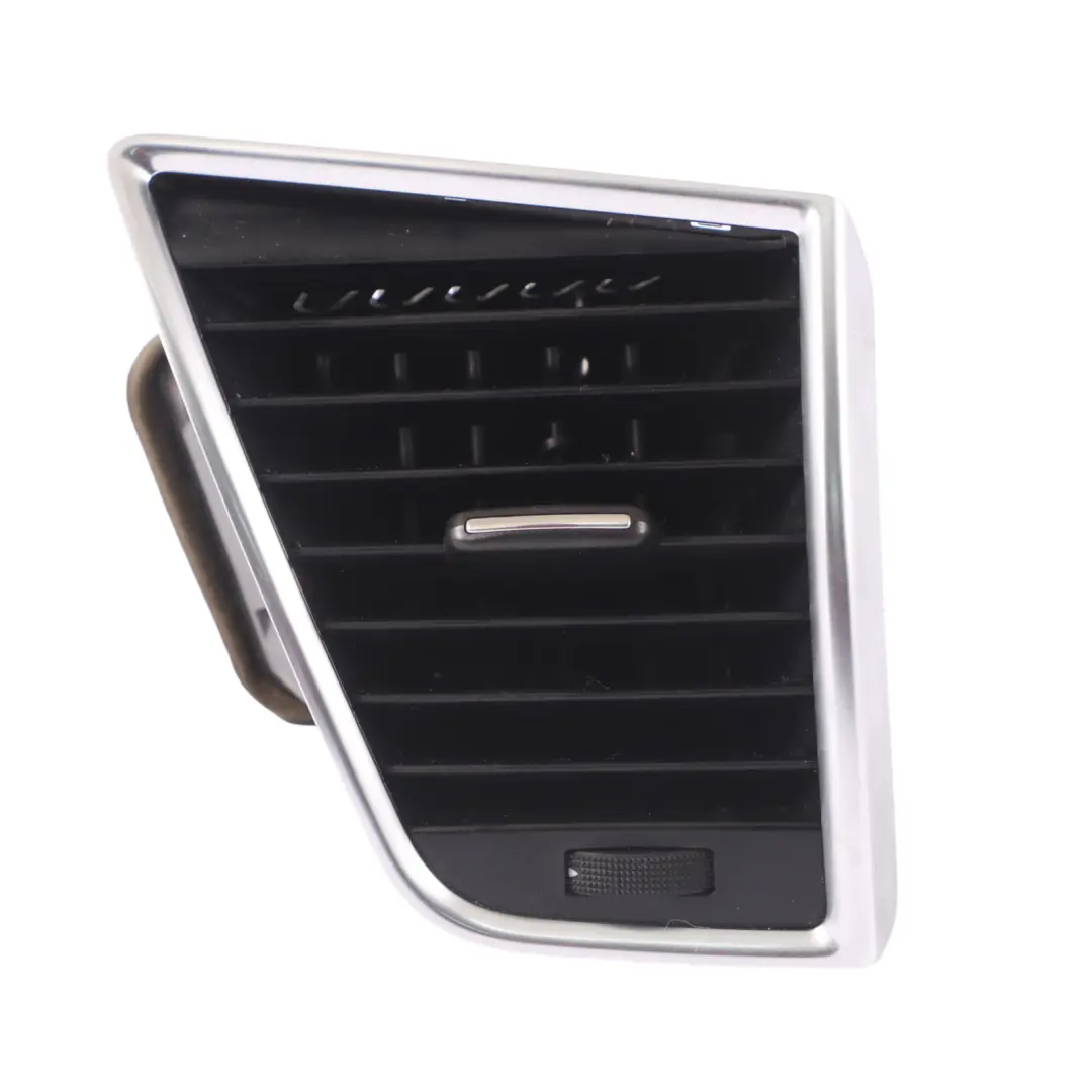 Front Dashboard Air Vent Nozzle Right O/S to Audi Q5 8R with Part number 8R2820902C Audi Q5 8R Front Dashboard Air Vent Nozzle Right O/S - SKU RHD-8R2820902C - Part number 8R2820902C