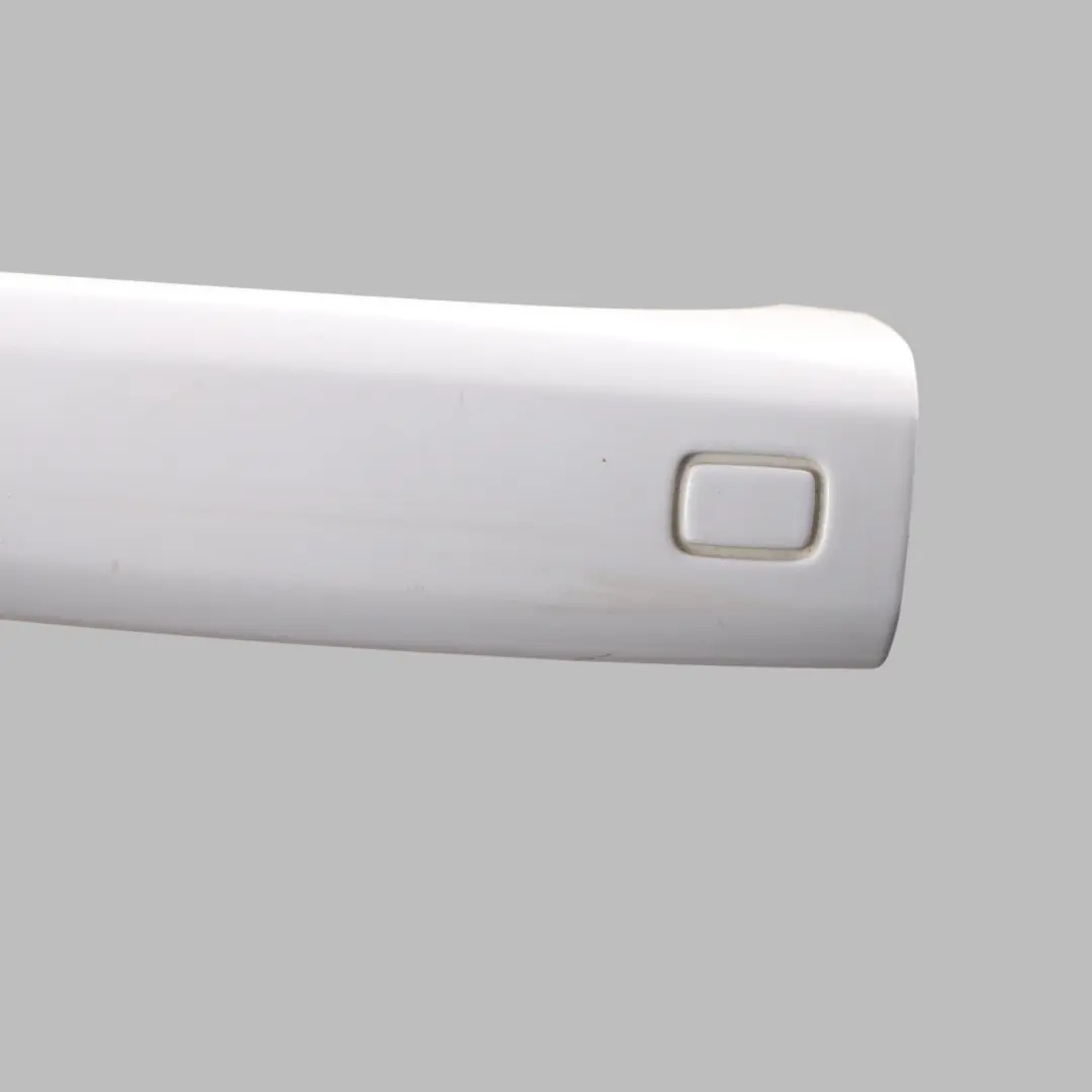 Maniglia Anteriore Posteriore Sinistra Destra Bianco S9R per Audi A5 8T con numero di parte 8T0837205A Audi A5 8T Maniglia Anteriore Posteriore Sinistra Destra Bianco S9R - SKU 8T0837205A-MGW - Numero di parte 8T0837205A