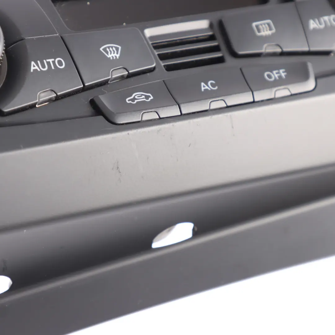 Climatronic Air Conditioning Control Unit Panel to Audi A4 B8 A5 8T with Part number 8T2820043S Audi A4 B8 A5 8T Climatronic Air Conditioning Control Unit Panel - SKU RHD-8T2820043S - Part number 8T2820043S