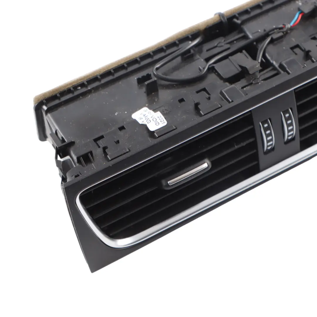 Middle Dashboard Centre Air Vent Grille Nozzle to Audi A4 B8 with Part number 8T2820951E Audi A4 B8 Middle Dashboard Centre Air Vent Grille Nozzle - SKU RHD-8T2820951E-1 - Part number 8T2820951E