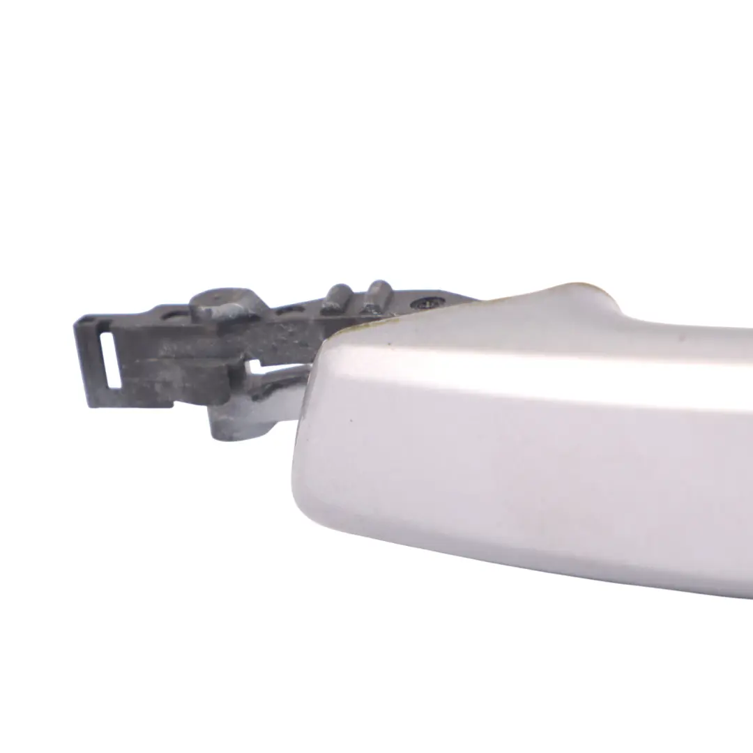 Door Grab Handle Front Right O/S Foil Silver - Z7G to Audi A3 8V with Part number 8V0837206A-FSI Audi A3 8V Door Grab Handle Front Right O/S Foil Silver - Z7G - SKU RHD-8V0837206A-FSI - Part number 8V0837206A-FSI