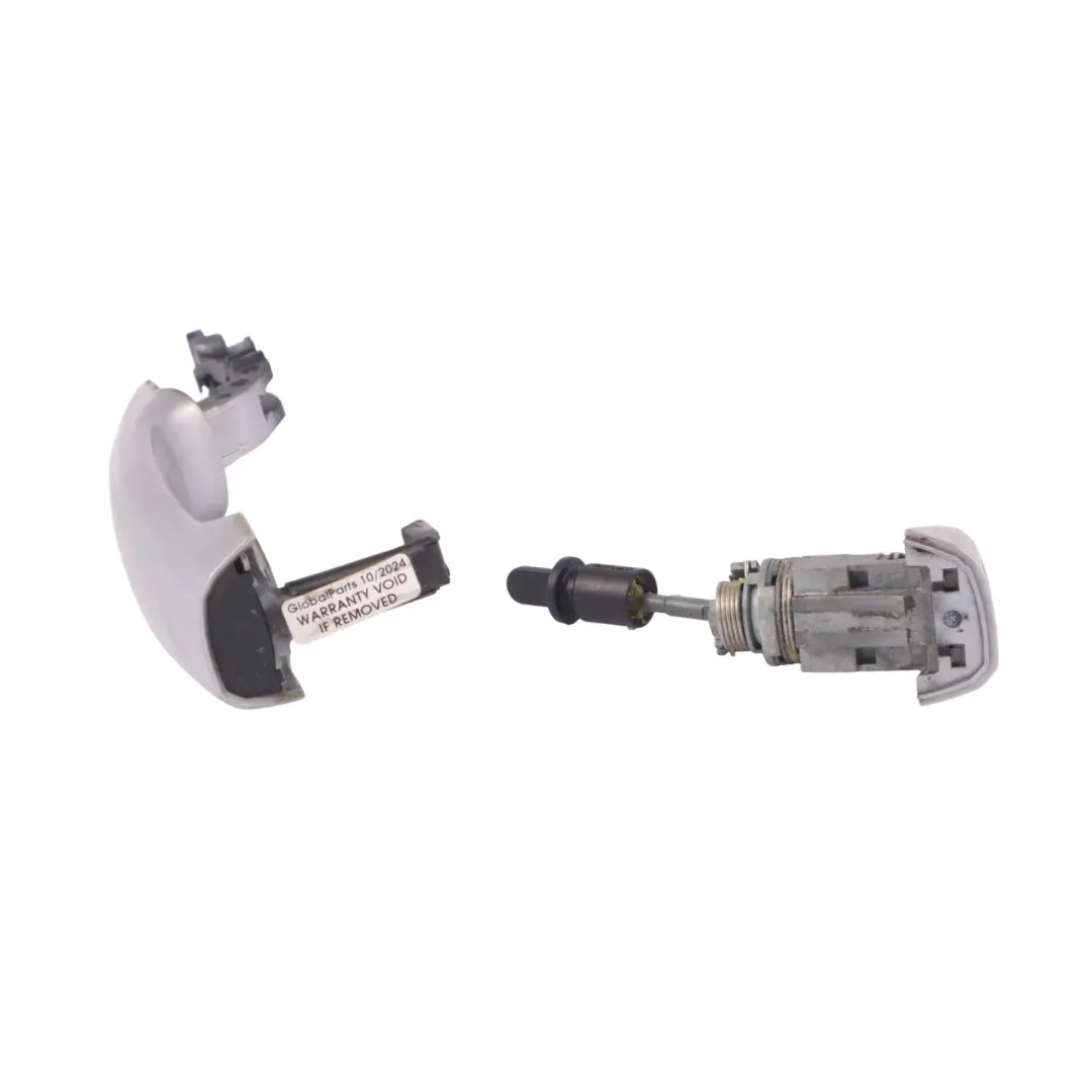 Door Grab Handle Front Right O/S Foil Silver - Z7G to Audi A3 8V with Part number 8V0837206A-FSI Audi A3 8V Door Grab Handle Front Right O/S Foil Silver - Z7G - SKU RHD-8V0837206A-FSI - Part number 8V0837206A-FSI