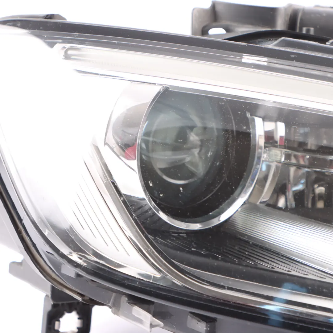 Headlight Lamp Headlamp Front Right O/S to Audi A3 8V Xenon with Part number 8V0941006F Audi A3 8V Xenon Headlight Lamp Headlamp Front Right O/S - SKU RHD-8V0941006F - Part number 8V0941006F