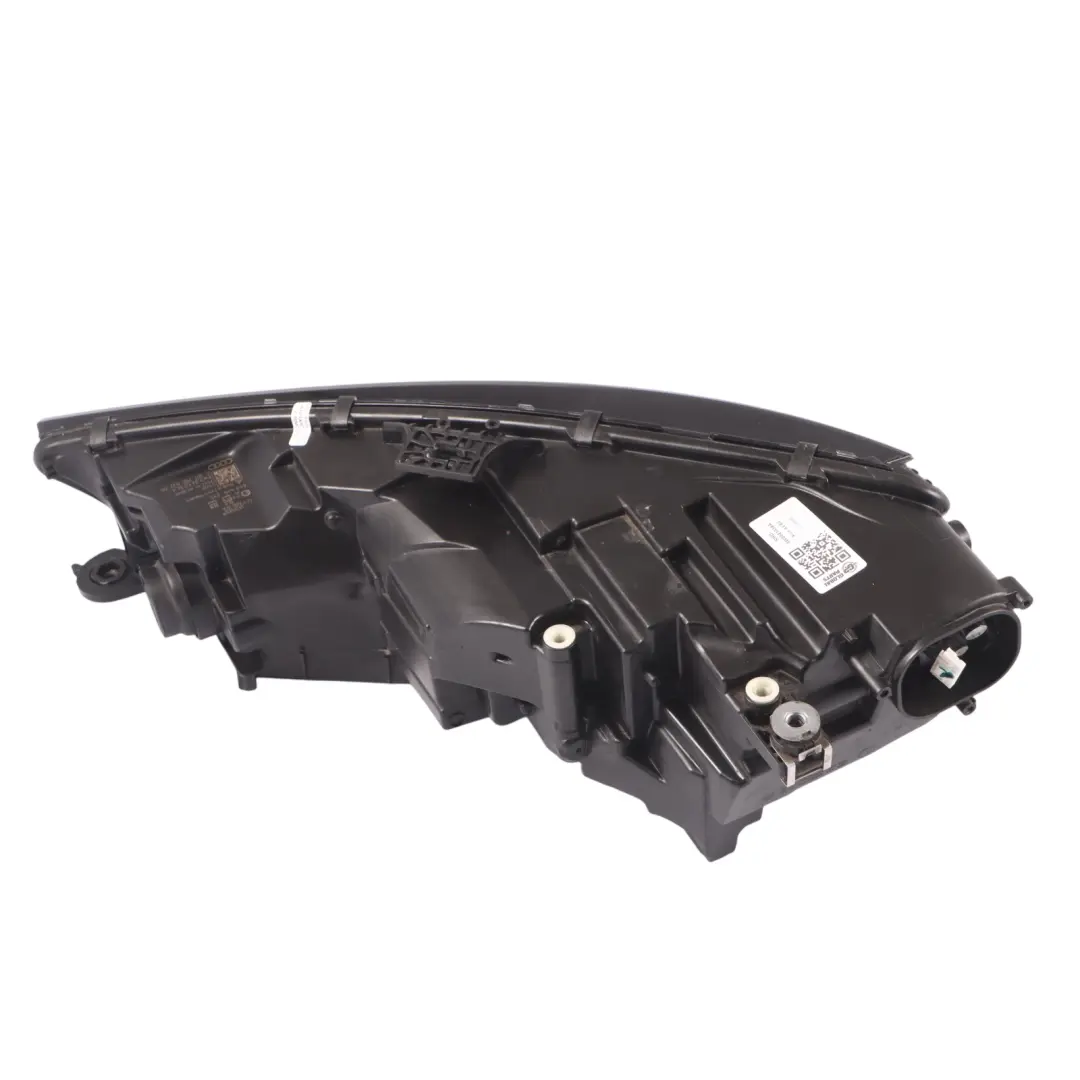 Headlight Front Right O/S LED Xenon Headlamp Lamp Light to Audi A4 B9 with Part number 8W0941034A Audi A4 B9 Headlight Front Right O/S LED Xenon Headlamp Lamp Light - SKU RHD-8W0941034A - Part number 8W0941034A