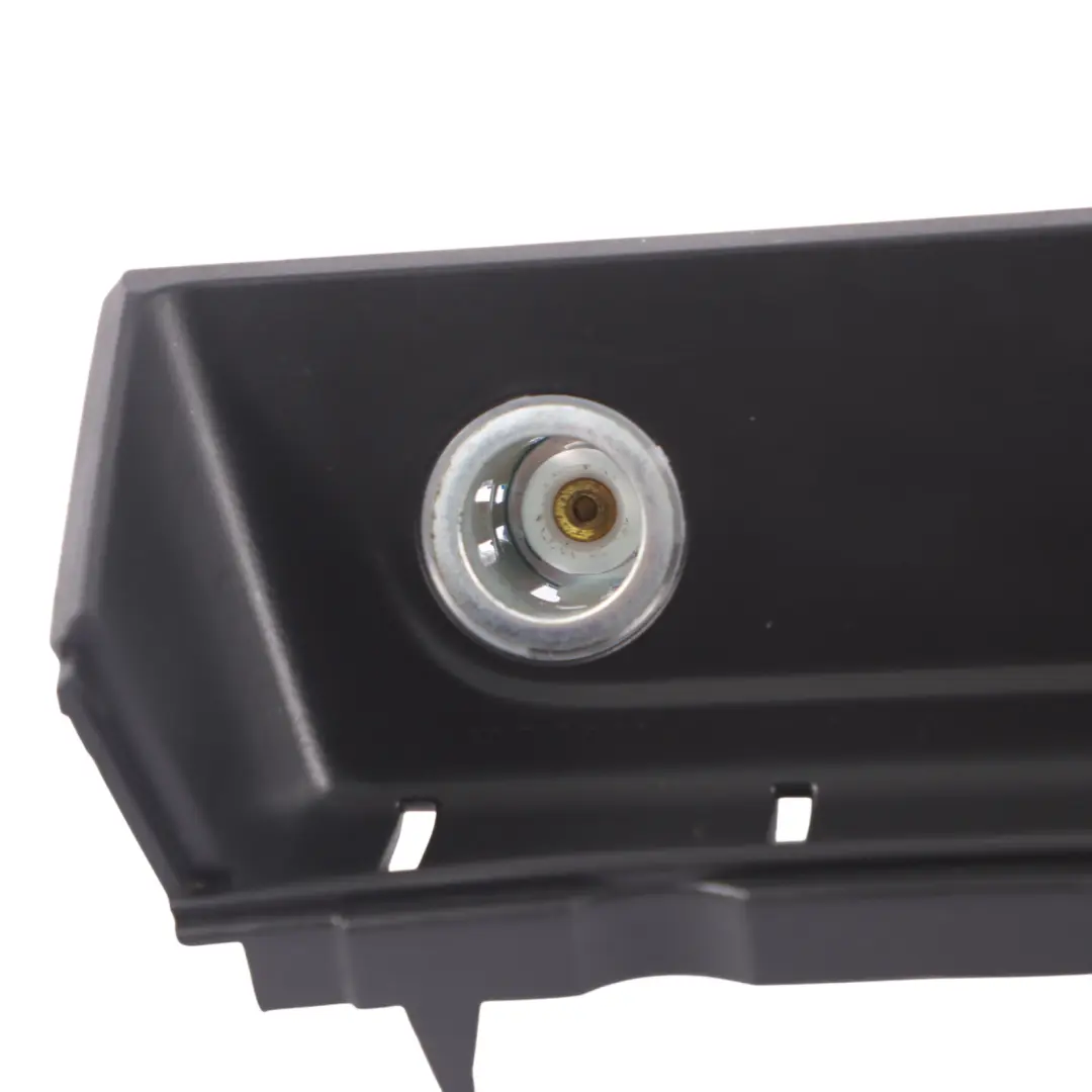 Port Socket Outlet Cigarette Lighter 12V Panel to Audi A4 B9 Power with Part number 8W2864131 Audi A4 B9 Power Port Socket Outlet Cigarette Lighter 12V Panel - SKU RHD-8W2864131 - Part number 8W2864131