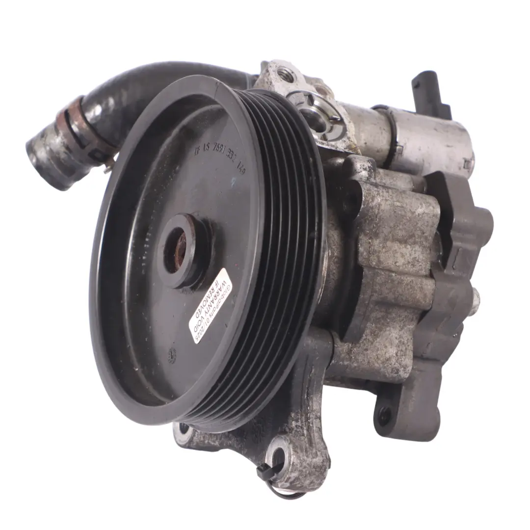 M271 Petrol Engine Power Steering Pump to Mercedes W204 with Part number A0064667501 Mercedes W204 M271 Petrol Engine Power Steering Pump - SKU RHD-A0064667501 - Part number A0064667501