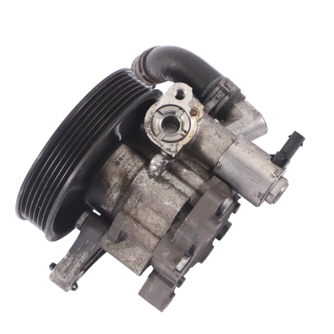 M271 Petrol Engine Power Steering Pump to Mercedes W204 with Part number A0064667501 Mercedes W204 M271 Petrol Engine Power Steering Pump - SKU RHD-A0064667501 - Part number A0064667501