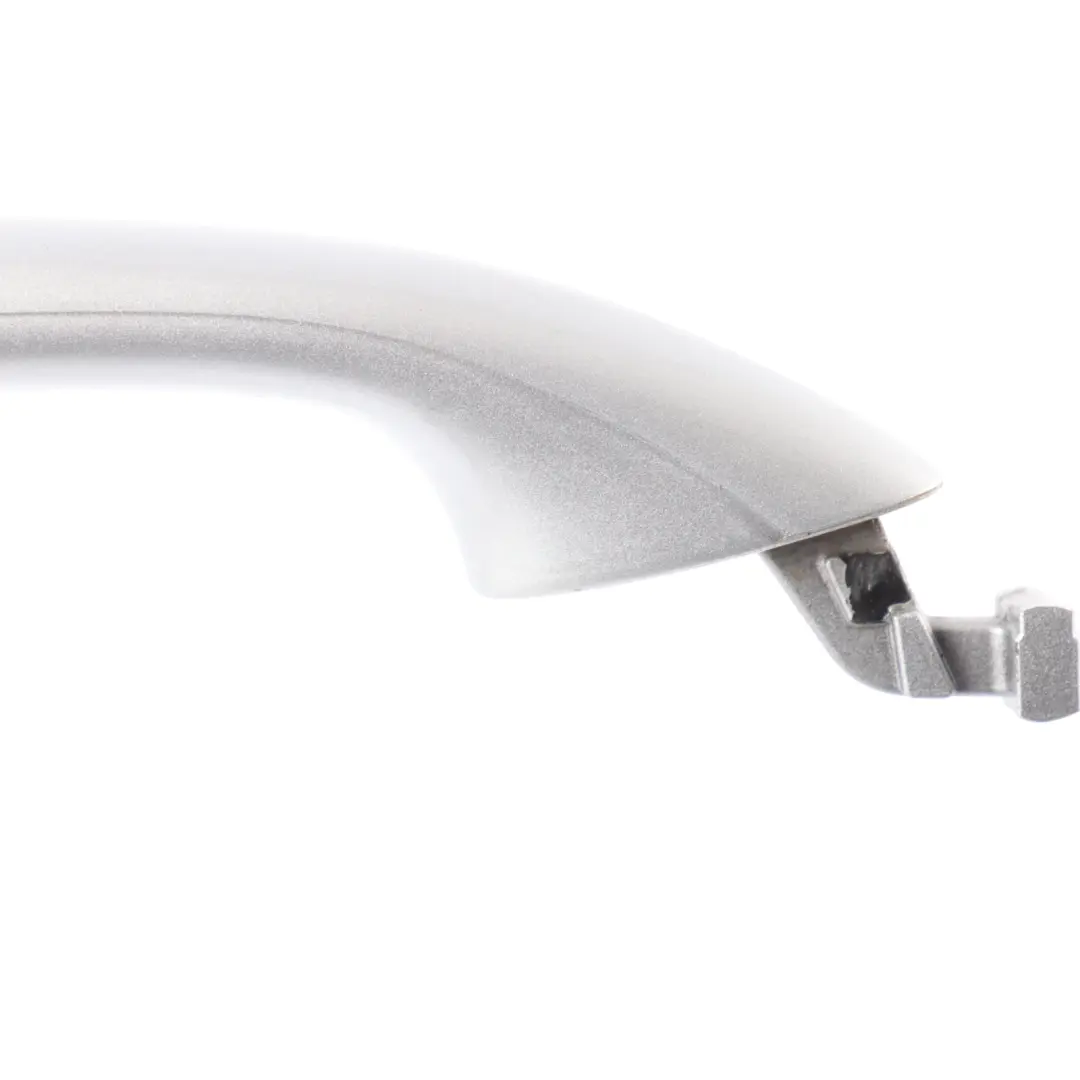 Front Right O/S Door Handle Iridium Bright Silver to Mercedes W164 with Part number A1647600670 Mercedes W164 Front Right O/S Door Handle Iridium Bright Silver - SKU rhd-A1647600670-IRS - Part number A1647600670