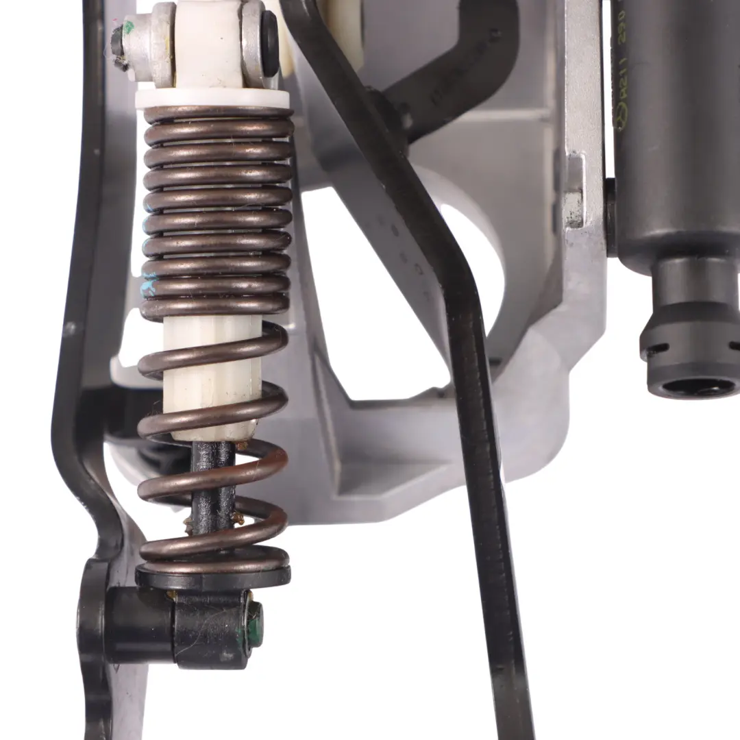 Brake Pedal Box Braking Unit Assembly Manual to Mercedes SLK R172 with Part number A1722900601 Mercedes SLK R172 Brake Pedal Box Braking Unit Assembly Manual - SKU RHD-A1722900601 - Part number A1722900601