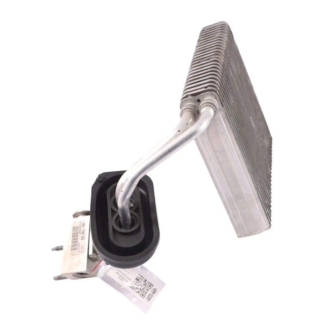 Heater Evaporator A/C Air Conditioning Heating Unit to Mercedes R172 with Part number A1728300158 Mercedes R172 Heater Evaporator A/C Air Conditioning Heating Unit - SKU RHD-A1728300158 - Part number A1728300158