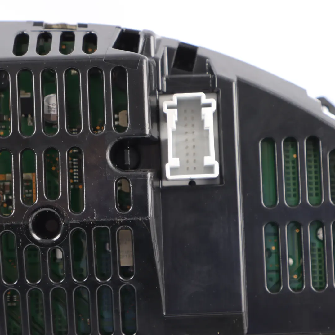 Instrument Cluster Clocks Speedometer Automatic to Mercedes W204 Petrol with Part number A2049001505 Mercedes W204 Petrol Instrument Cluster Clocks Speedometer Automatic - SKU RHD-A2049001505 - Part number A2049001505