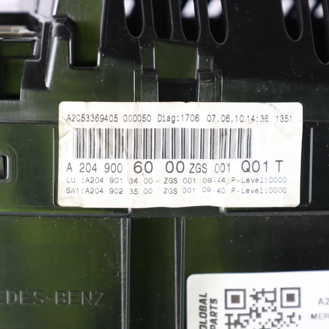 Instrument Cluster Clocks Speedometer Automatic to Mercedes W204 Petrol with Part number A2049006000 Mercedes W204 Petrol Instrument Cluster Clocks Speedometer Automatic - SKU RHD-A2049006000 - Part number A2049006000