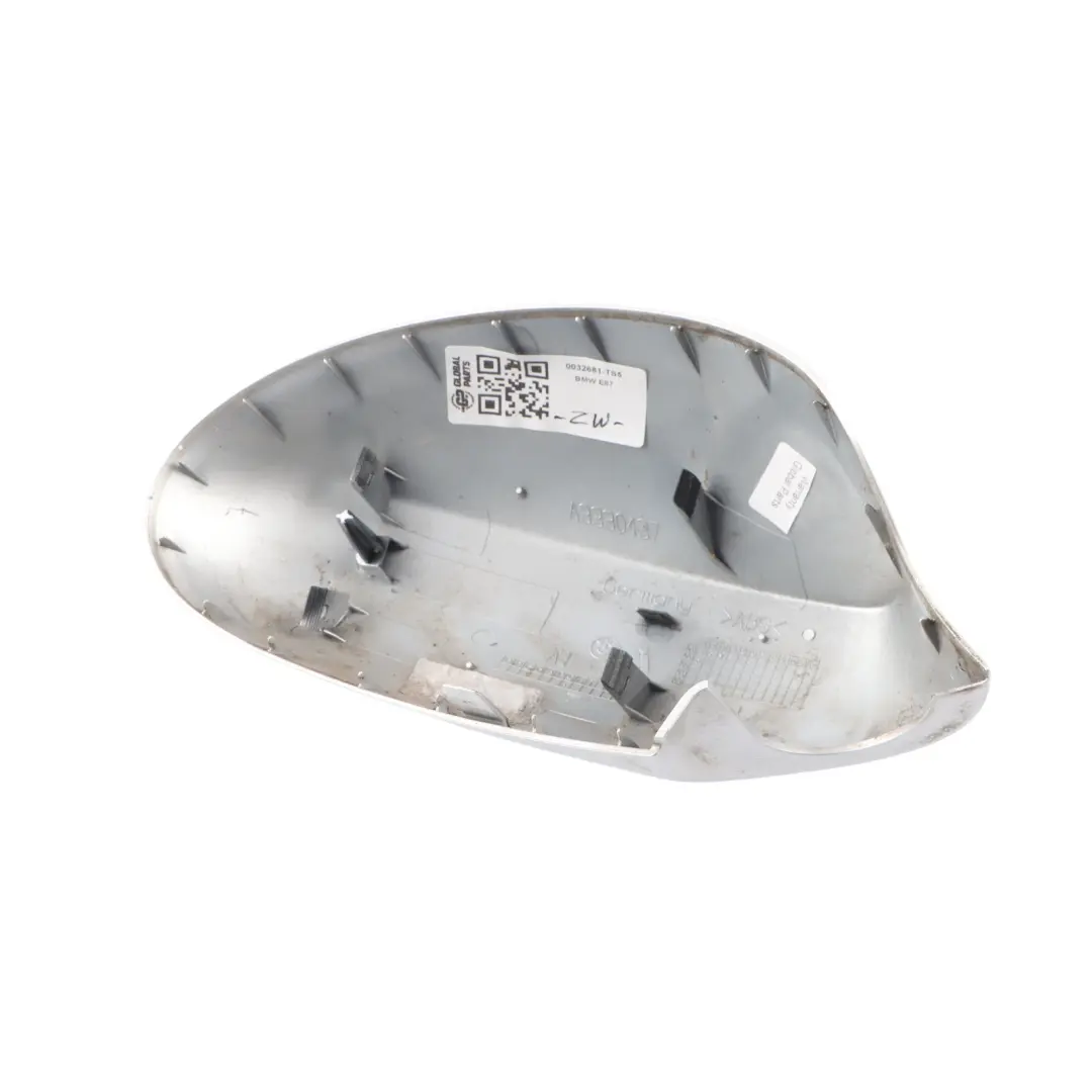 Abdeckkappe Links Spiegel Abdeckung Titan Silver Metallic 354 für BMW 1 er 4 E87 mit Teilenummer 0032681 BMW 1 er 4 E87 Abdeckkappe Links Spiegel Abdeckung Titan Silver Metallic 354 - SKU 0032681-TS5 - Teilenummer 0032681