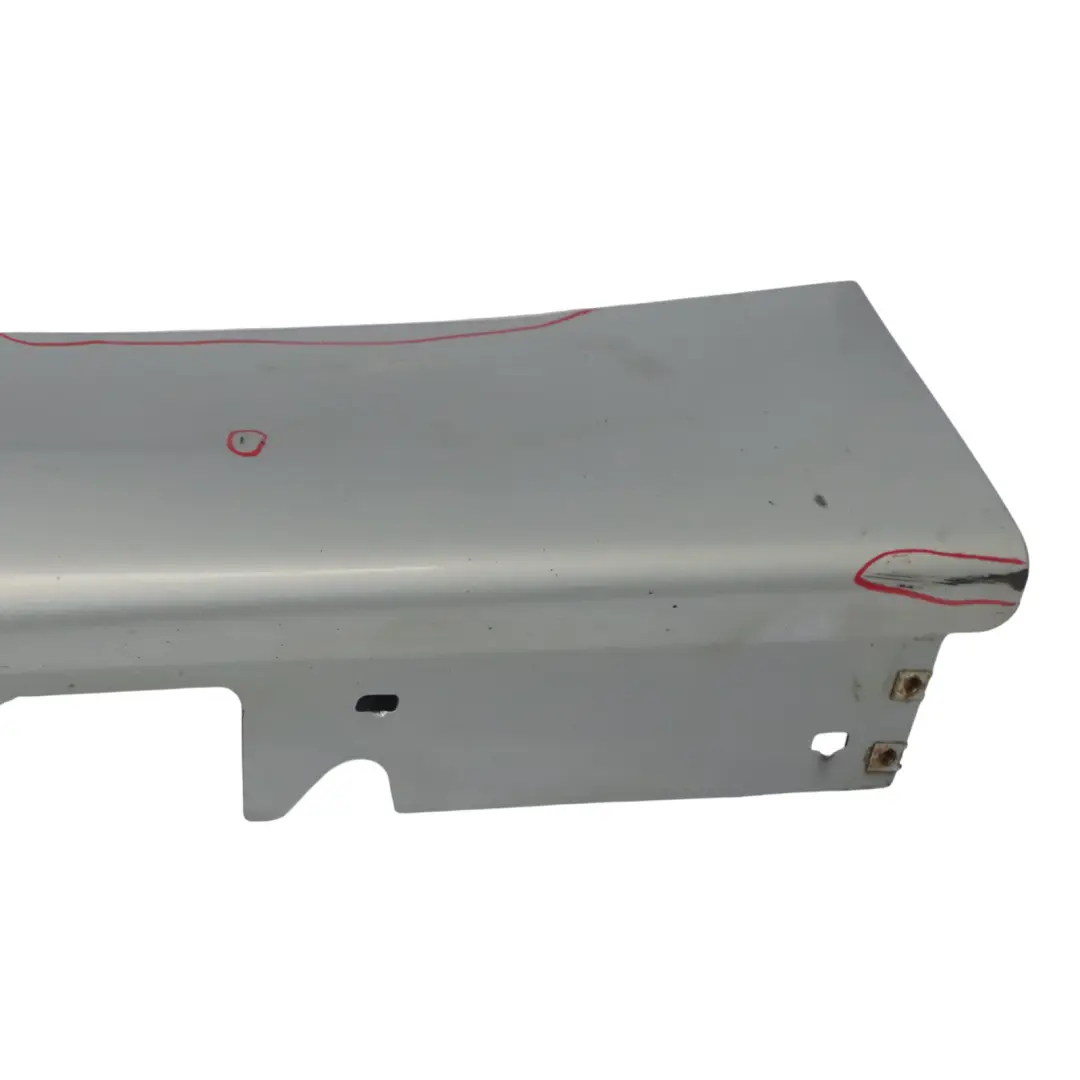 Faldon Lateral Izquierdo Titansilber Plata Metalizado 354 para BMW E90 E91 con número de pieza 0032951 BMW E90 E91 Faldon Lateral Izquierdo Titansilber Plata Metalizado 354 - SKU 0032951-TS1 - Número de pieza 0032951