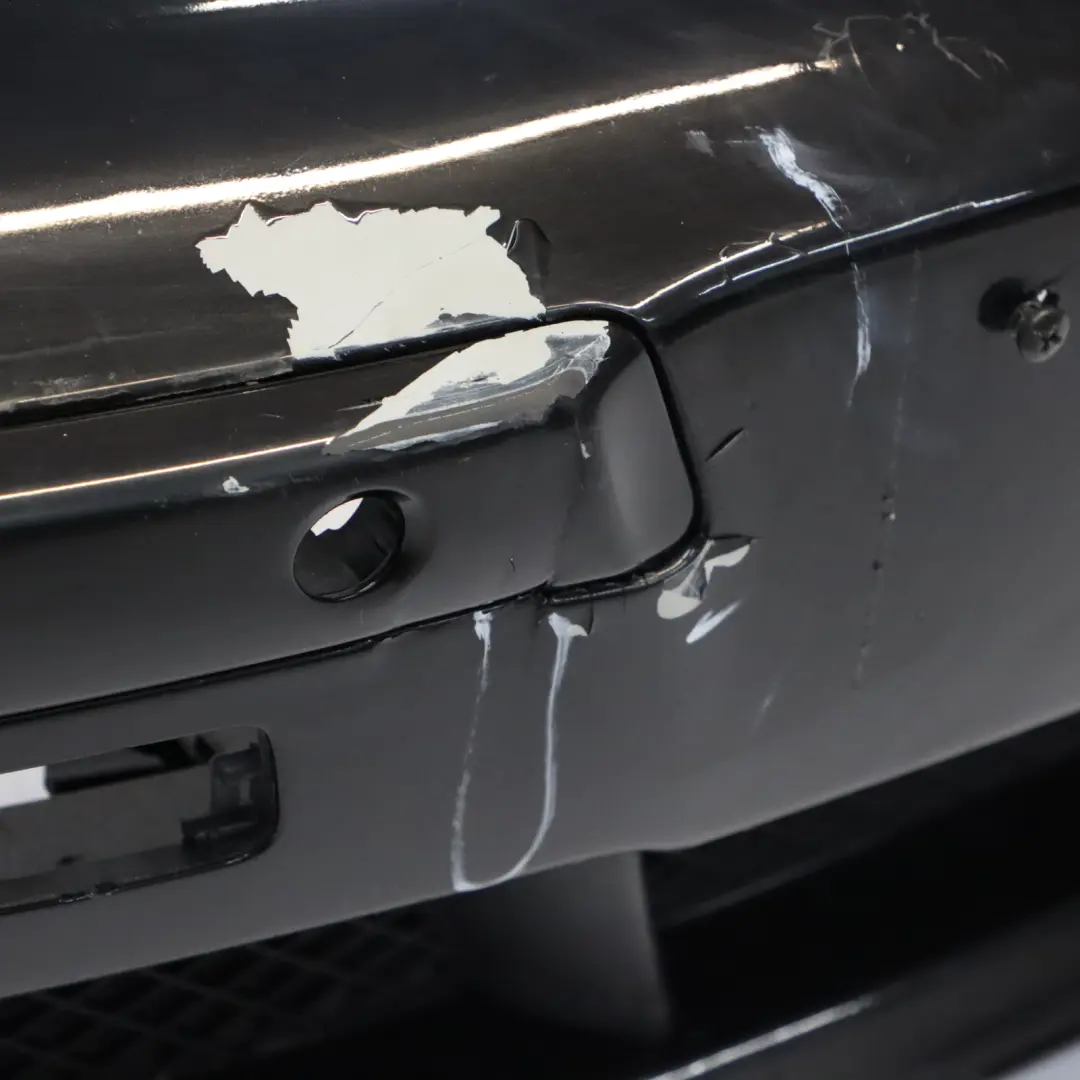 Zderzak Przedni PDC Schwarz 2 Czarny - 668 do BMW E81 E87 LCI o numerze 0035909 BMW E81 E87 LCI Zderzak Przedni PDC Schwarz 2 Czarny - 668 - SKU 0035909-SCH - Numer Części 0035909