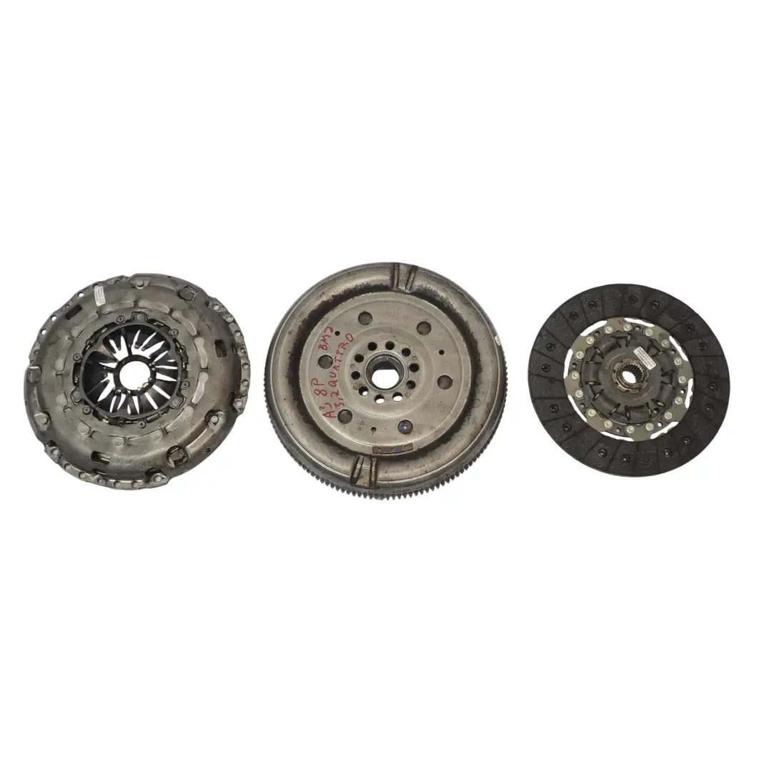 BMJ Volant moteur bimasse manuel Ensemble vitesses pour Audi A3 8P 3.2 à propos du numéro de pièce 022105266AD Audi A3 8P 3.2 BMJ Volant moteur bimasse manuel Ensemble vitesses - SKU 022105266AD-1 - Numéro de pièce 022105266AD