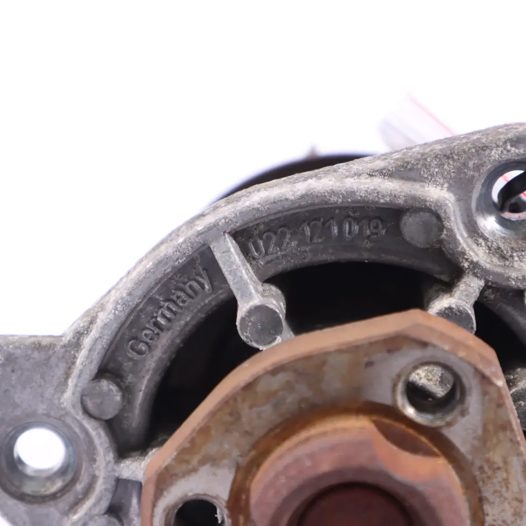 Audi A3 8P 3.2 BMJ Pompe à Eau De Refroidissement Moteur à Essence - SKU 022121011 - Numéro de pièce 022121011