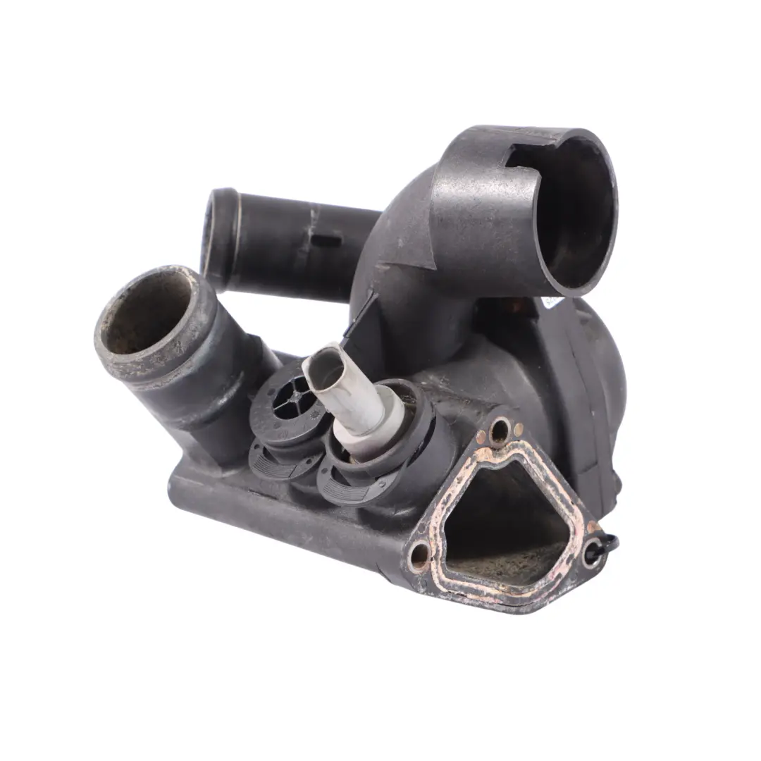 BMJ Boîtier liquide refroidissement thermostat d'eau Audi A3 8P 3.2 - SKU 022121117C - Numéro de pièce 022121117C