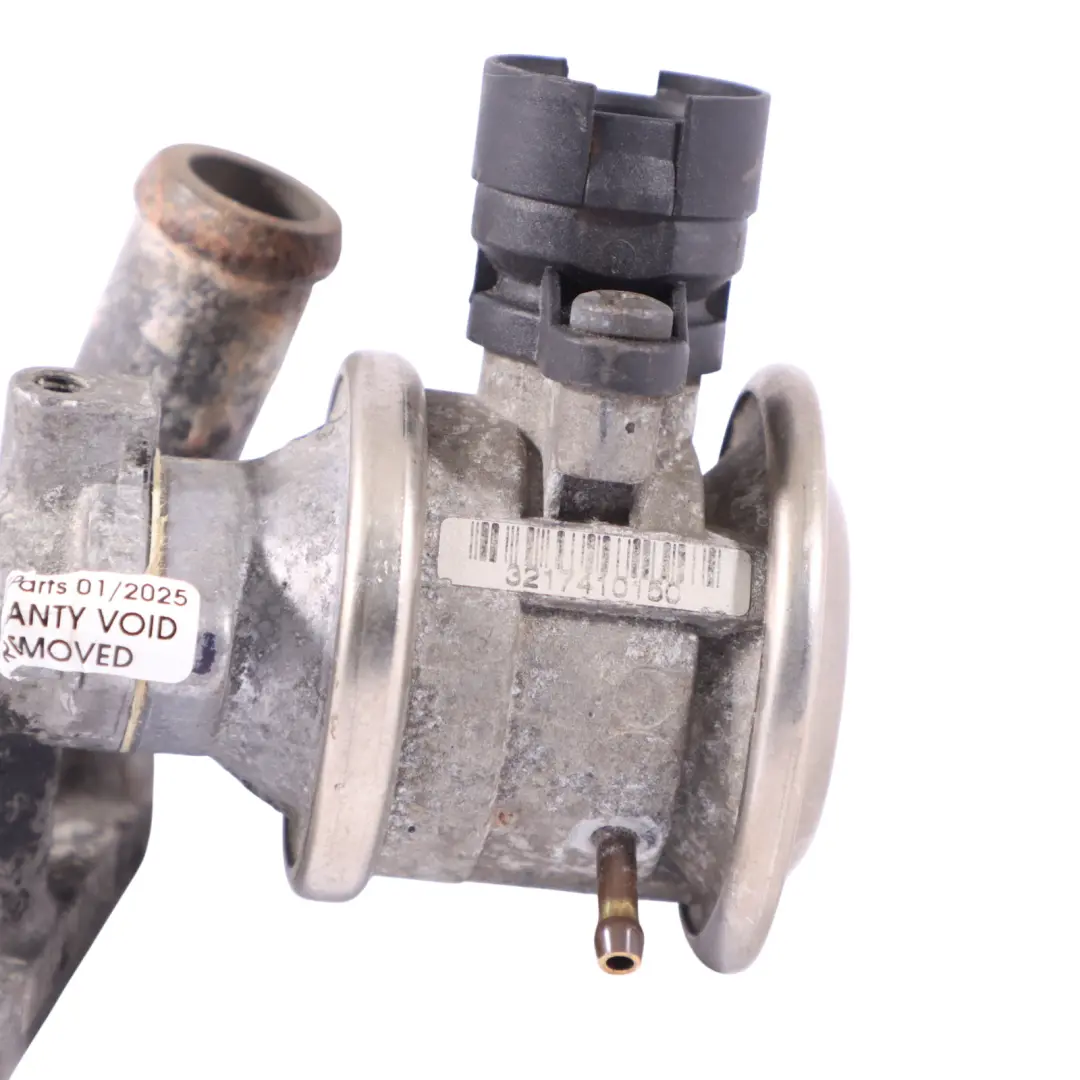 BMJ Bride de soupape tuyau EGR pour moteur essence 022131119B Audi A3 8P 3.2 - SKU 022131101E - Numéro de pièce 022131101E