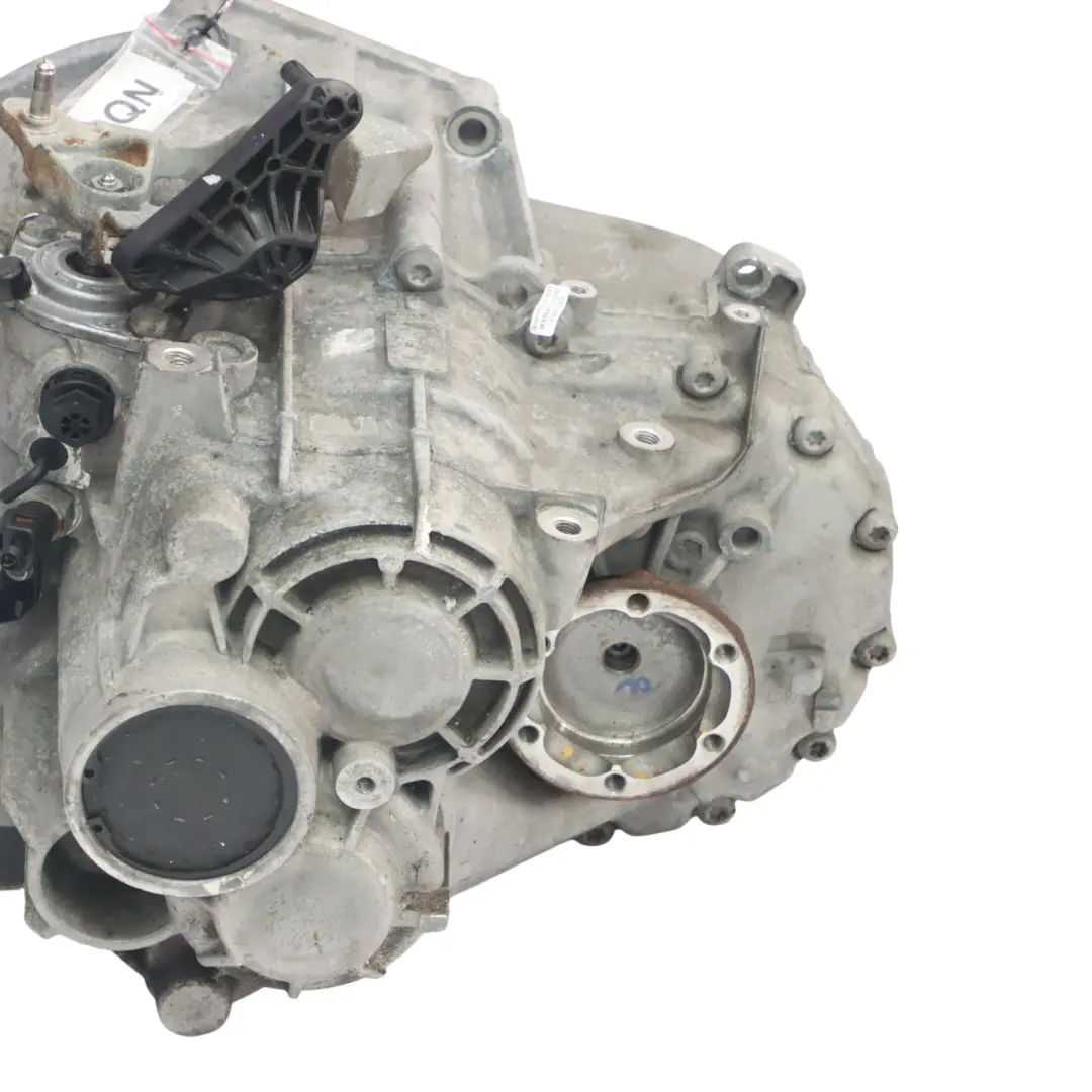 DFTA Manualna Skrzynia 6 Biegowa QQN do Audi Q3 8U 2.0 TDI o numerze 02Q300051F Audi Q3 8U 2.0 TDI DFTA Manualna Skrzynia 6 Biegowa QQN - SKU 02Q300051F - Numer Części 02Q300051F