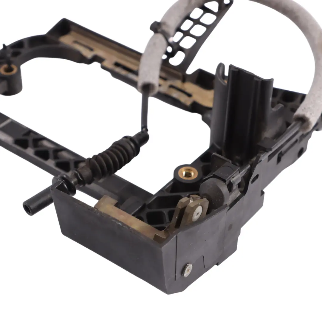 Support De Poignée Extérieure De Porte Avant Gauche pour BMW Z4 E86 à propos du numéro de pièce 0363289 BMW Z4 E86 Support De Poignée Extérieure De Porte Avant Gauche - SKU 0363289 - Numéro de pièce 0363289