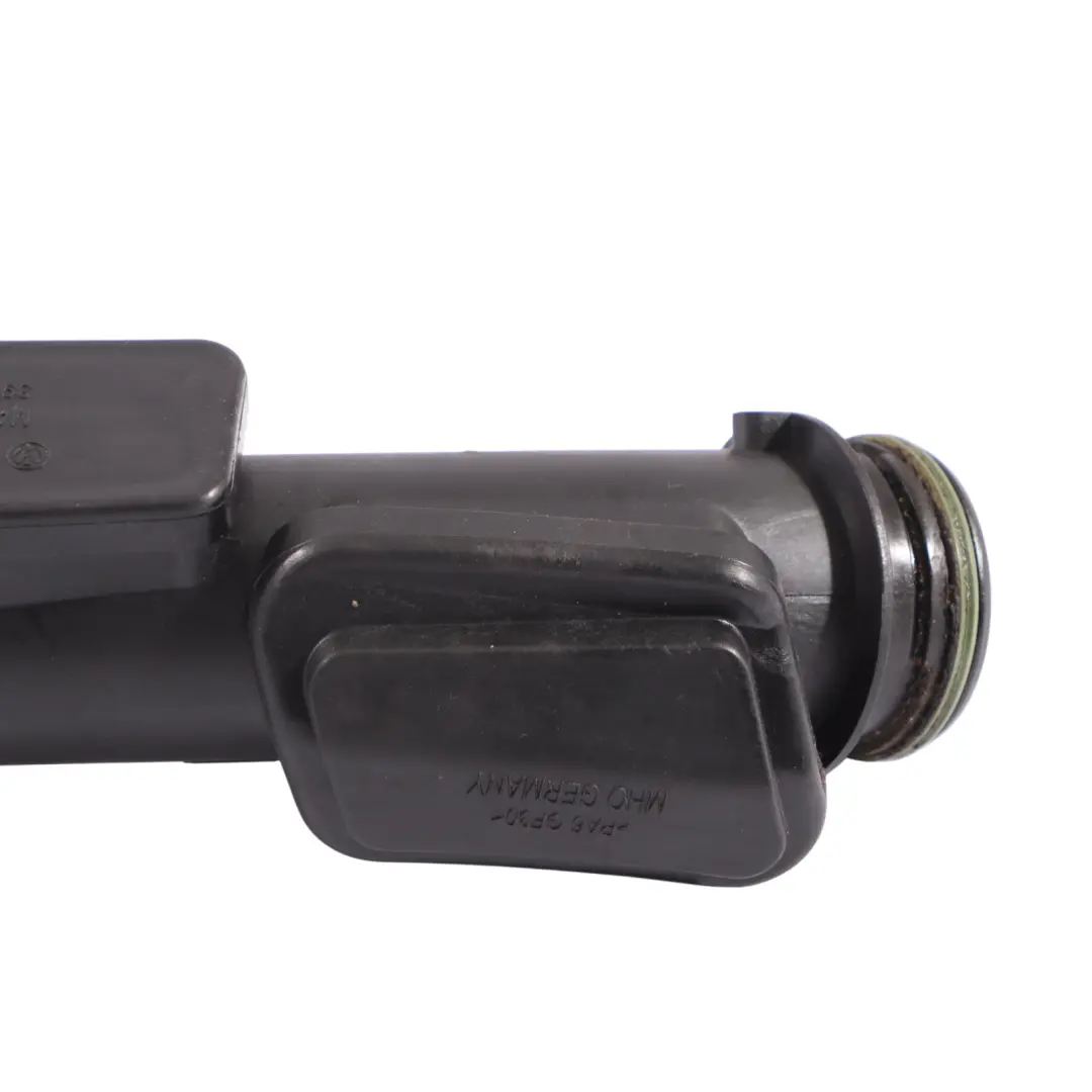 Audi A1 8X 1.4 Lufteinlassrohr Turbo Druck Schlauch - SKU 03C145674B - Teilenummer 03C145674B